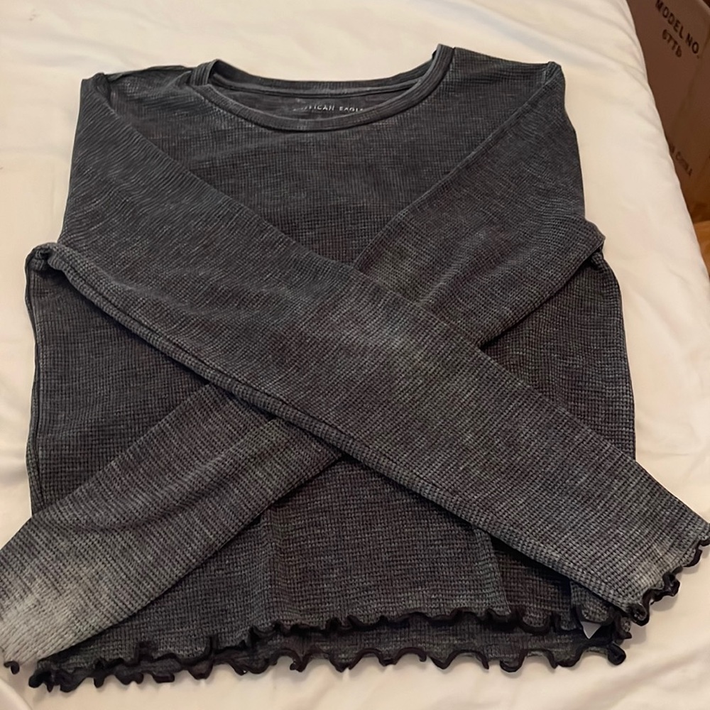 American eagle long sleeve